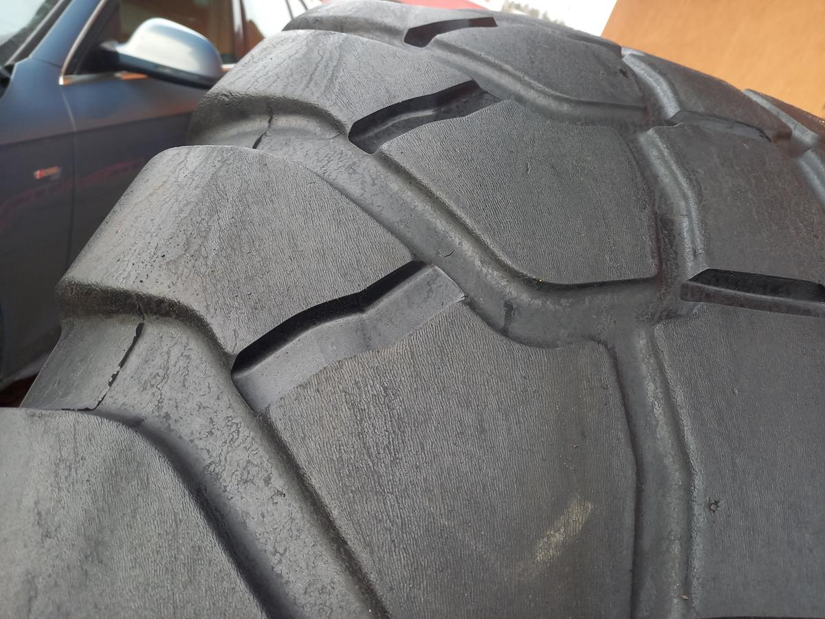 Opona używana rolnicza 600/55R26.5 MAXAM MS961R FLOTXTRA 1000zł W4683 - obrazek 5