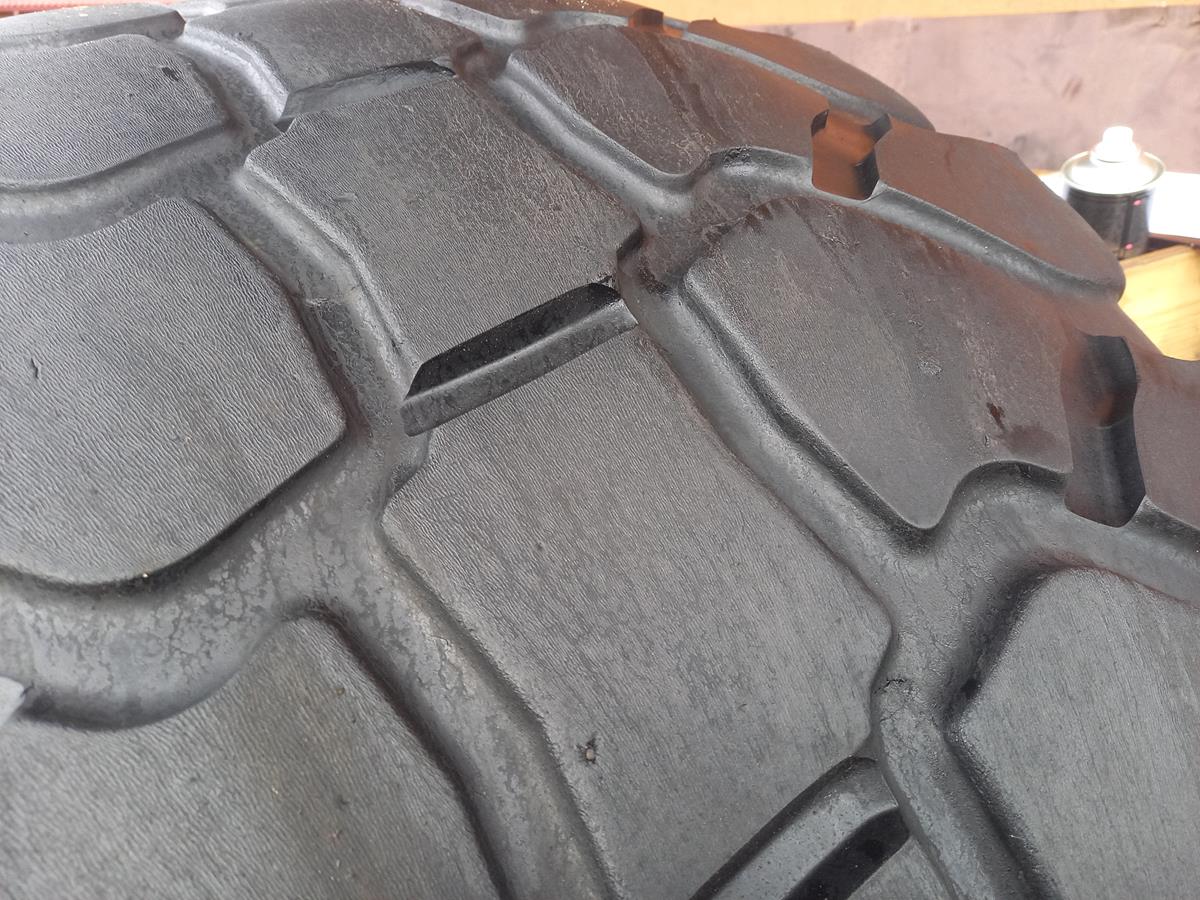 Opona używana rolnicza 600/55R26.5 MAXAM MS961R FLOTXTRA 1000zł W4683 - obrazek 6