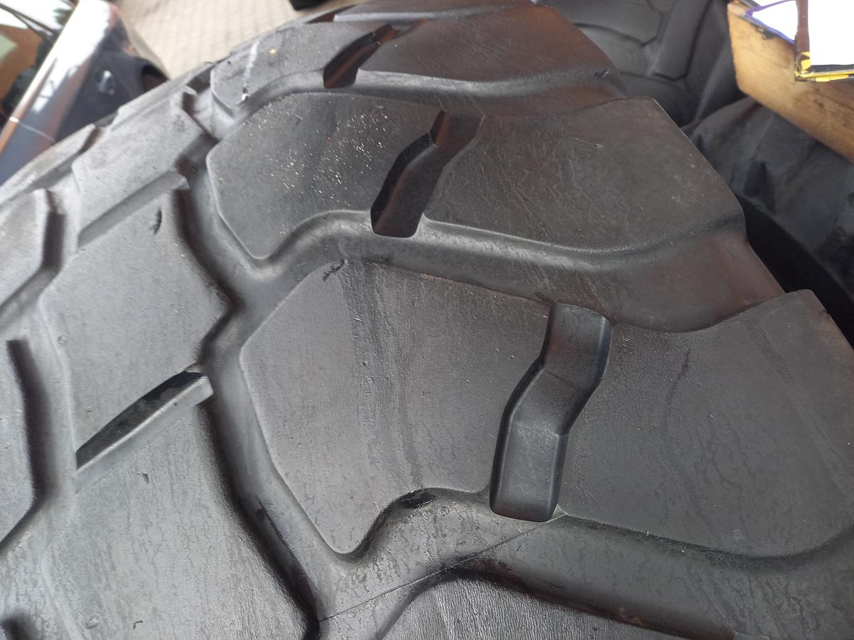 Opona używana rolnicza 600/55R26.5 MAXAM MS961R FLOTXTRA 1000zł W4683 - obrazek 7