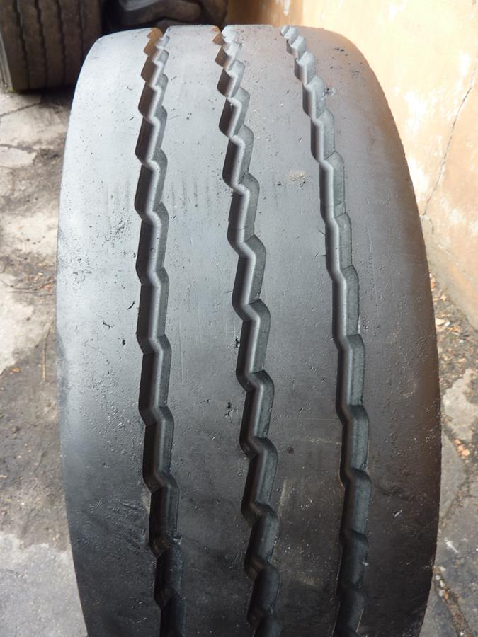 Opona używana ciężarowa 255/60R19.5 MICHELIN MAXI TRAILER XTA +E 450zł C2587 - obrazek 8