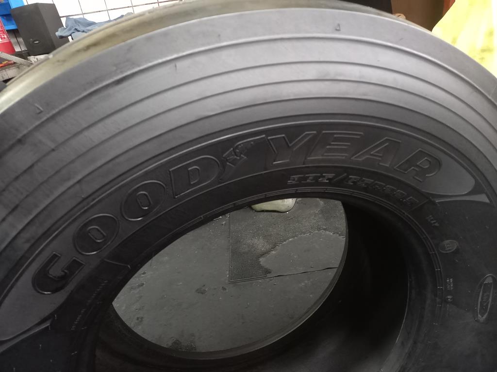 Opona używana ciężarowa 385/65R22.5 GOODYEAR K MAX T 700zł C2635 - obrazek 11