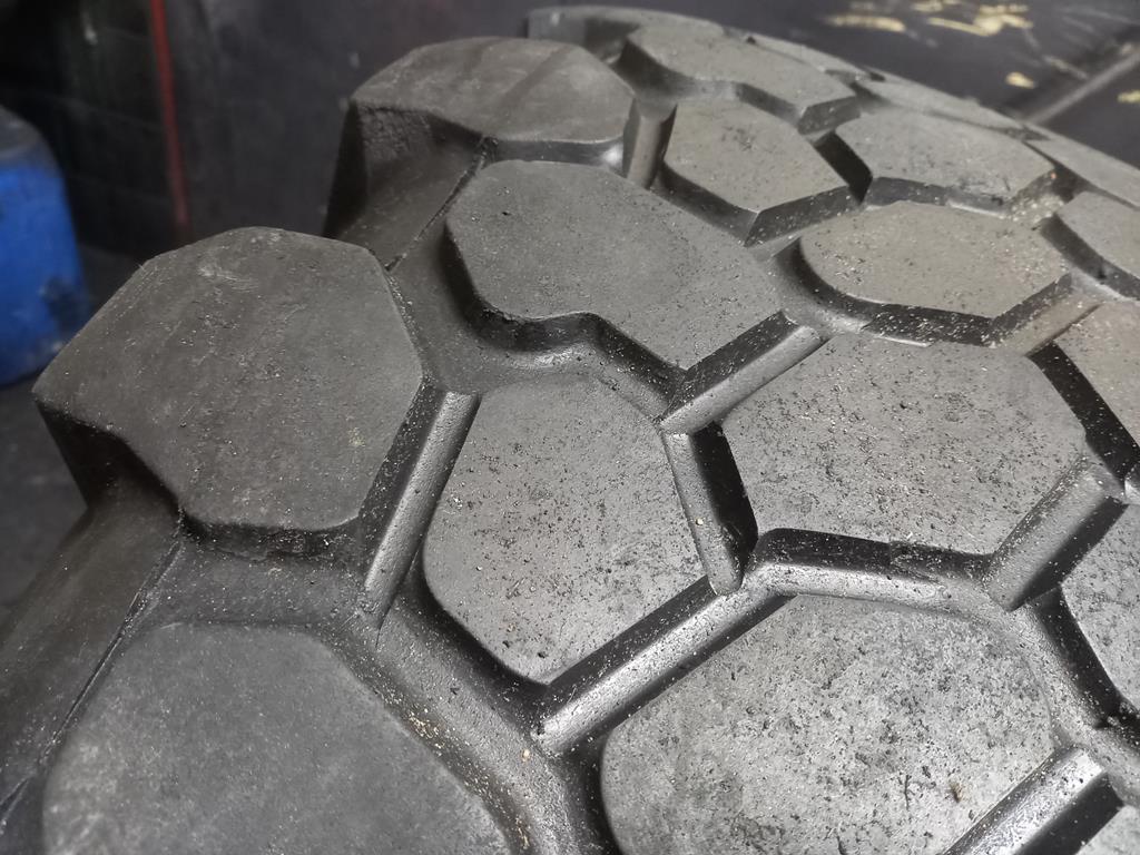 Opona używana przemysłowa 365/80R20 CONTINENTAL MPT81 450zł W4716 - obrazek 8