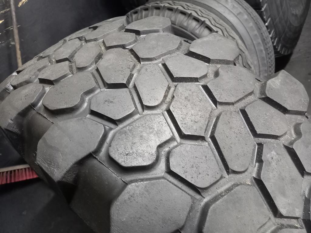 Opona używana przemysłowa 365/80R20 CONTINENTAL MPT81 450zł W4716 - obrazek 9