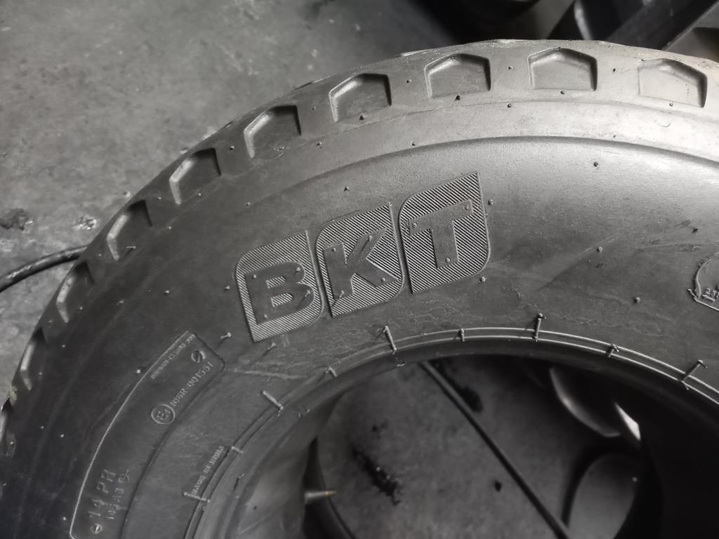 Opona używana rolnicza 400/60-15.5 BKT RIB900 380zł W4717 - obrazek 9