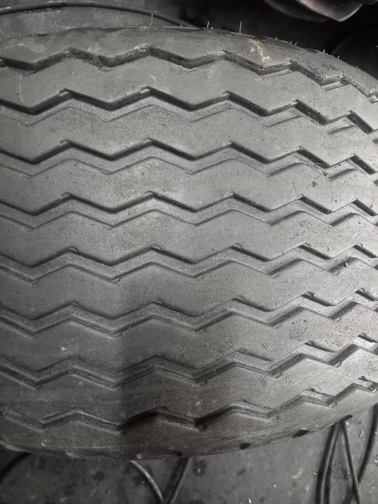 Opona używana rolnicza 400/60-15.5 BKT RIB900 380zł W4717 - obrazek 4