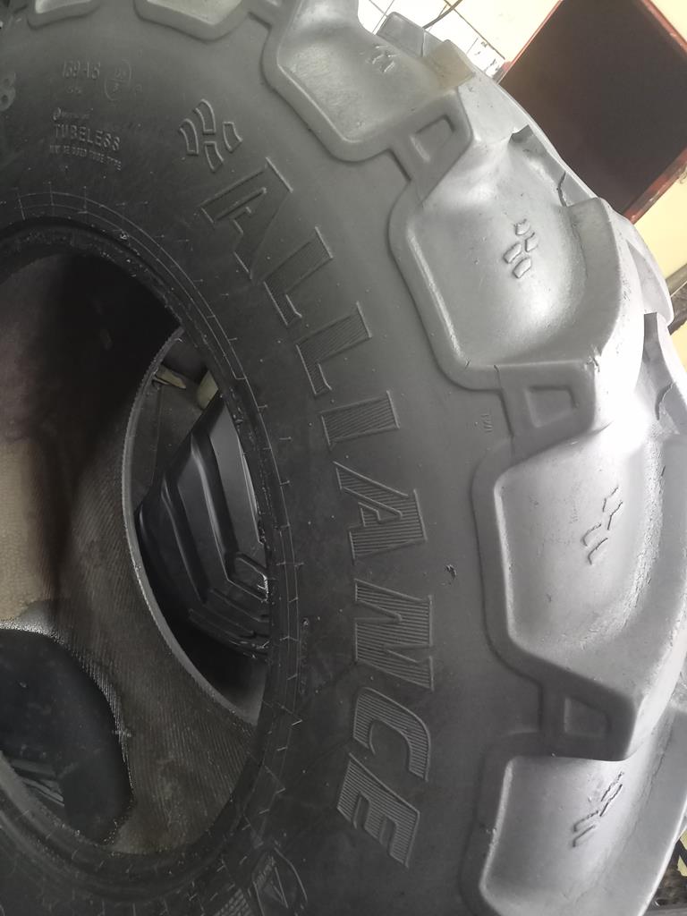 Opona używana rolnicza 420/85R28 16.9R28 ALLIANCE FARMPRO II 1100zł W4723 - obrazek 5