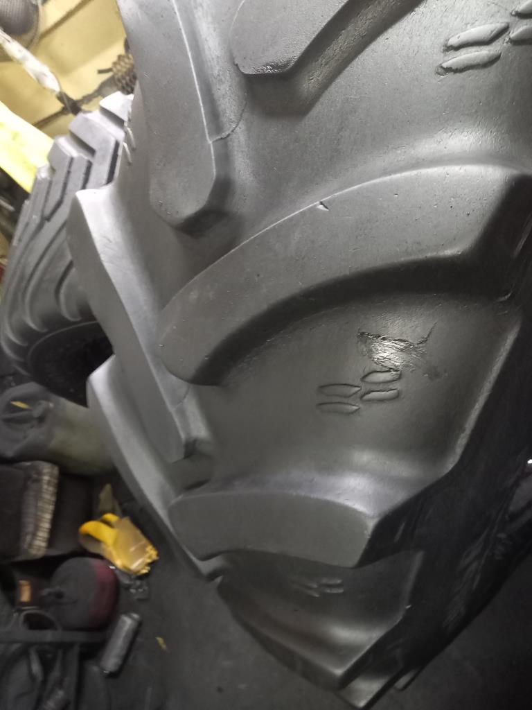 Opona używana rolnicza 420/85R28 16.9R28 ALLIANCE FARMPRO II 1100zł W4723 - obrazek 11