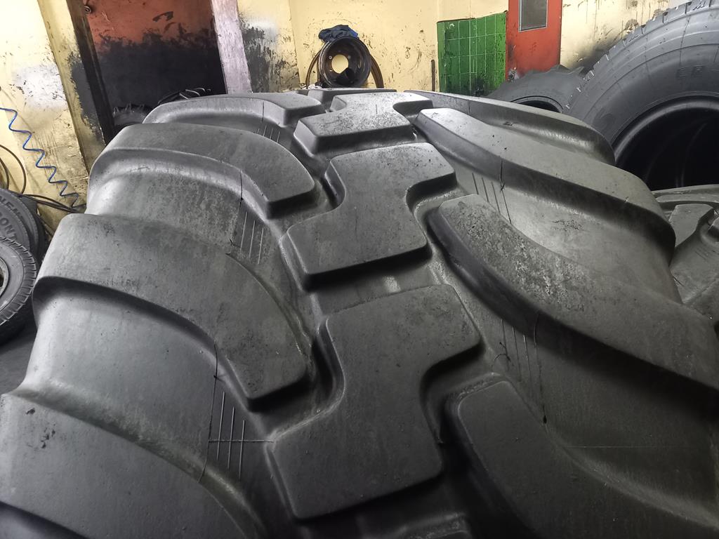 Opona używana rolnicza 750/45-26.5 ALLIANCE A380 2800zł W4724 - obrazek 8