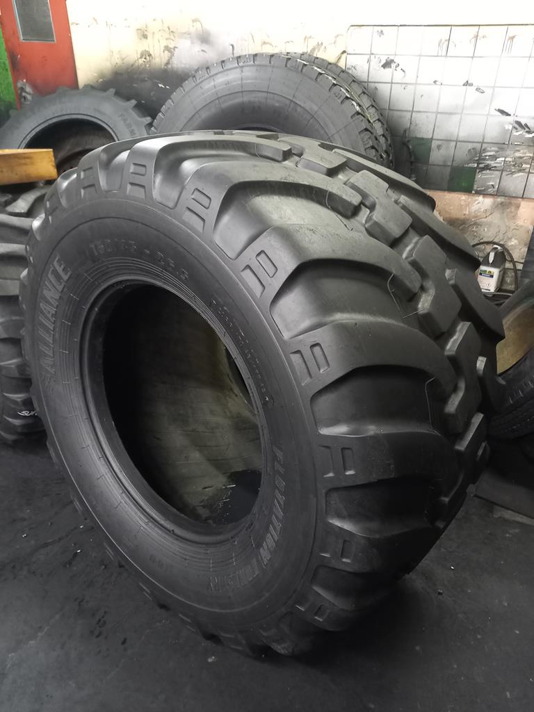 Opona używana rolnicza 750/45-26.5 ALLIANCE A380 2800zł W4724 - obrazek 11
