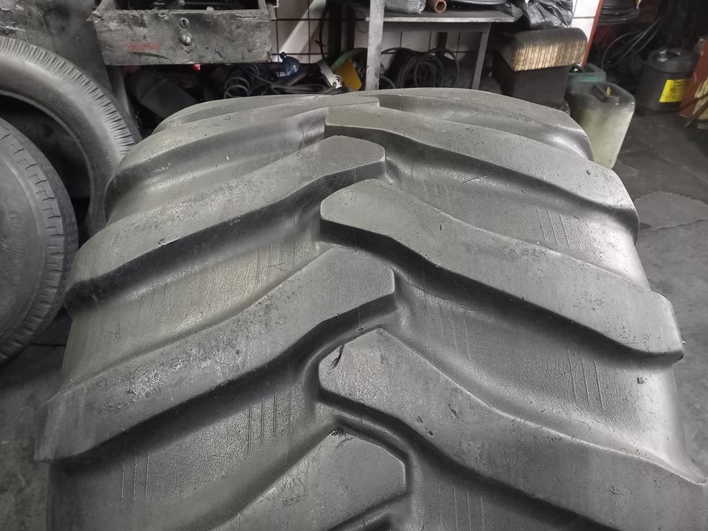 Opona używana rolnicza 550/45-22.5 ALLIANCE FLOTATION 331 900zł W4725 - obrazek 5