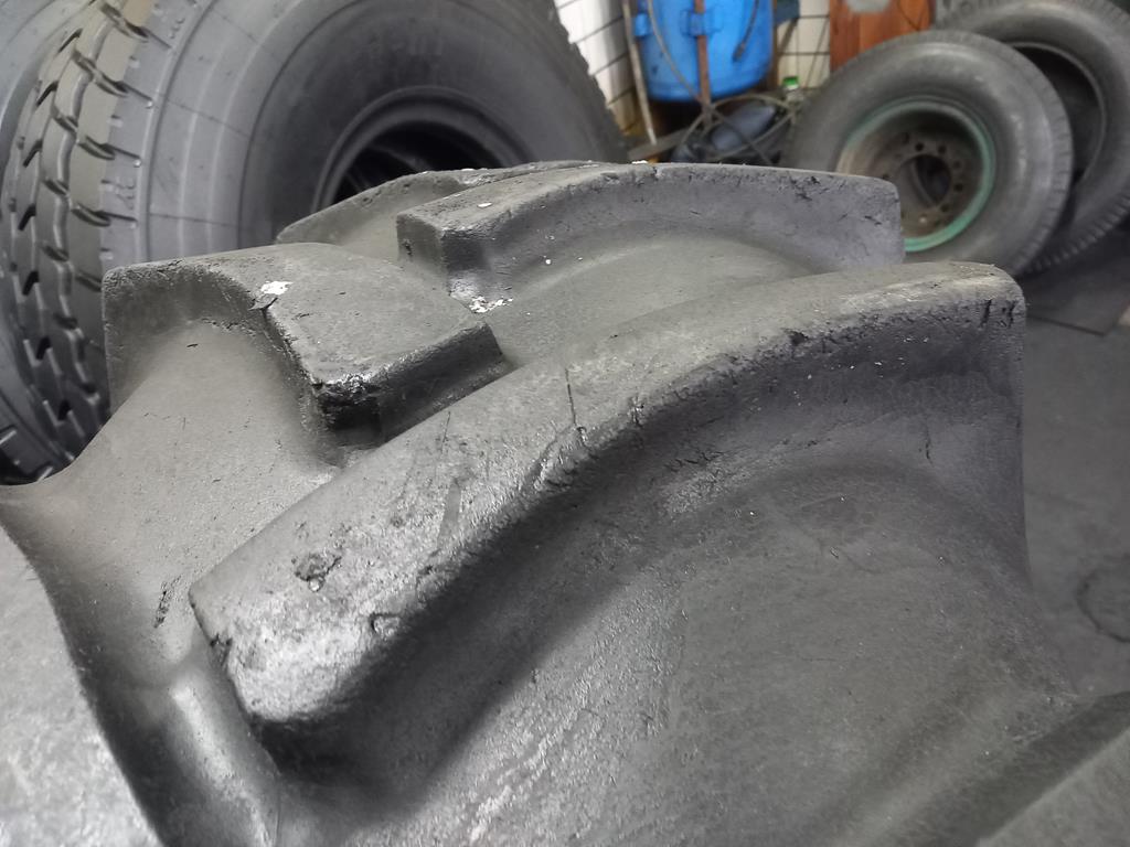 Opona używana rolnicza 18.4-26 PETLAS TA60 1000zł W4727 - obrazek 6