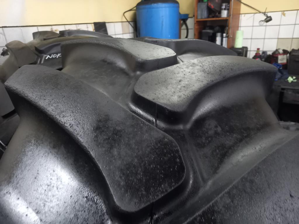 2x Opona używana leśna 600/70R30 NOKIAN FOREST KING 3800zł W4729 - obrazek 5