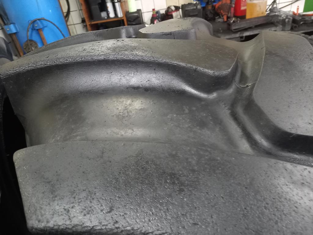 2x Opona używana leśna 600/70R30 NOKIAN FOREST KING 3800zł W4729 - obrazek 9