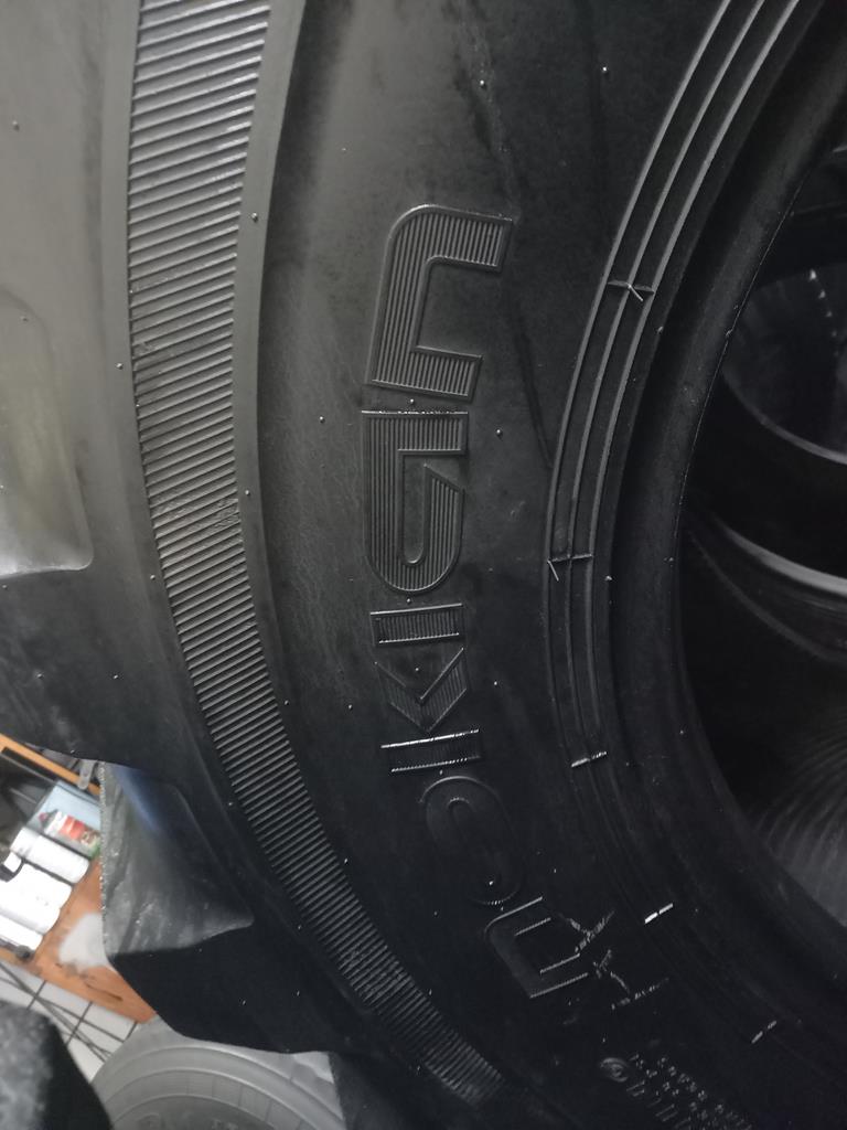 2x Opona używana leśna 600/70R30 NOKIAN FOREST KING 3800zł W4729 - obrazek 11