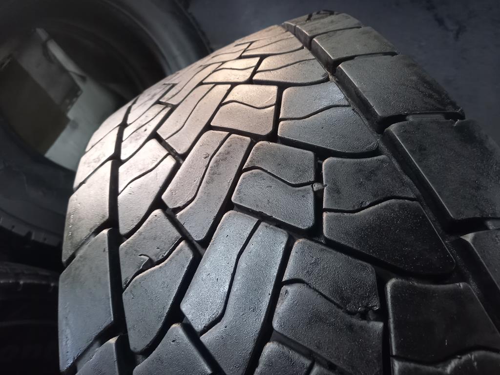 Opona używana ciężarowa 315/70R22.5 DUNLOP SP446 680zł C2647 - obrazek 6
