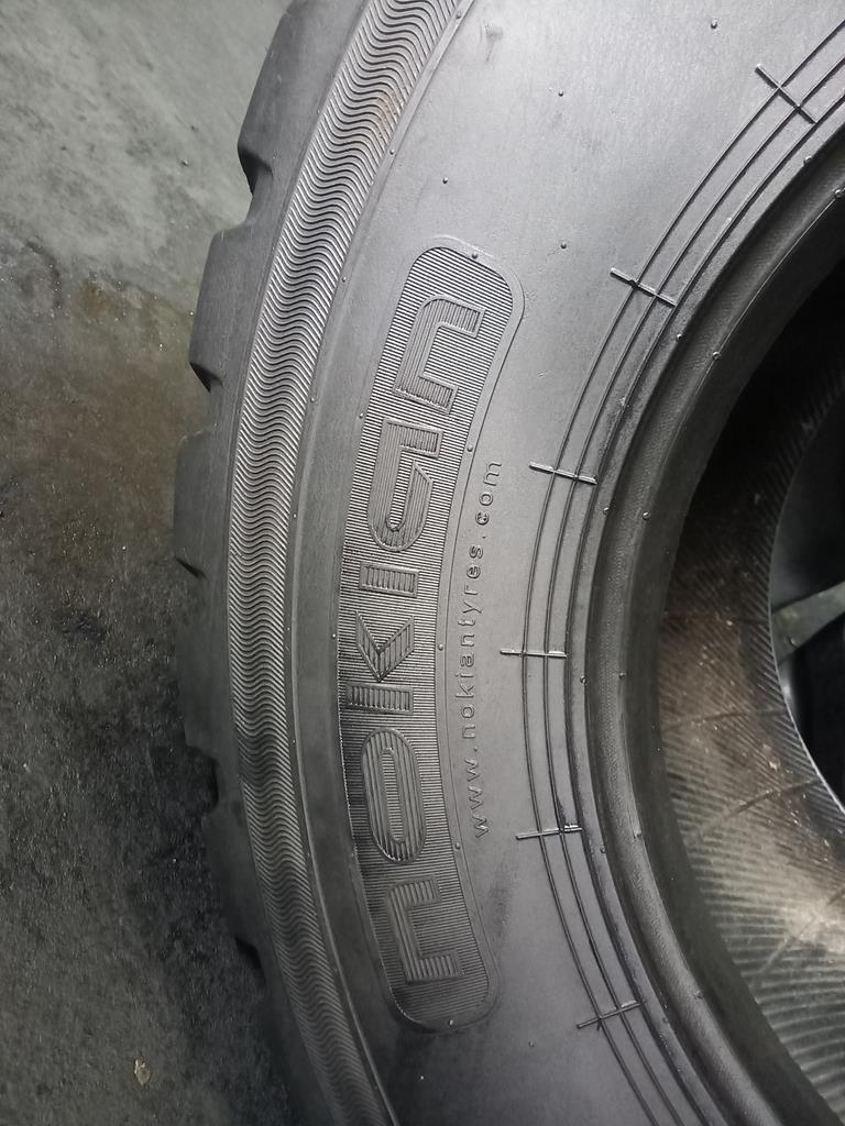 Opona używana rolnicza 500/60R22.5 NOKIAN COUNTRY KING 1000zł W4737 - obrazek 9