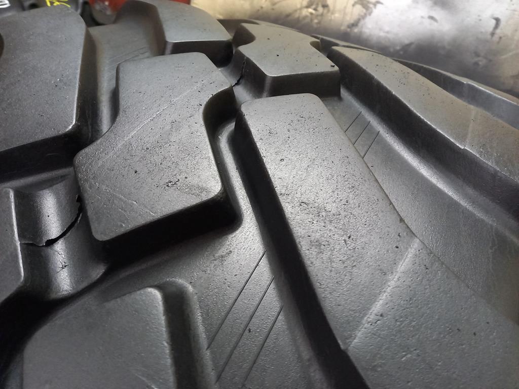 Opona używana rolnicza 600/55R26.5 MRL FLOTATION Z POWER FLR 339 1700zł W4739 - obrazek 6