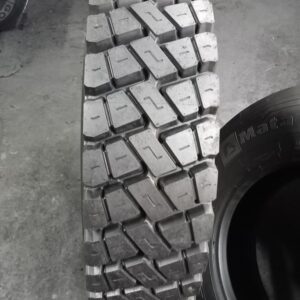 Opona używana ciężarowa 12R22.5 CONTINENTAL HDC1 700zł C2673