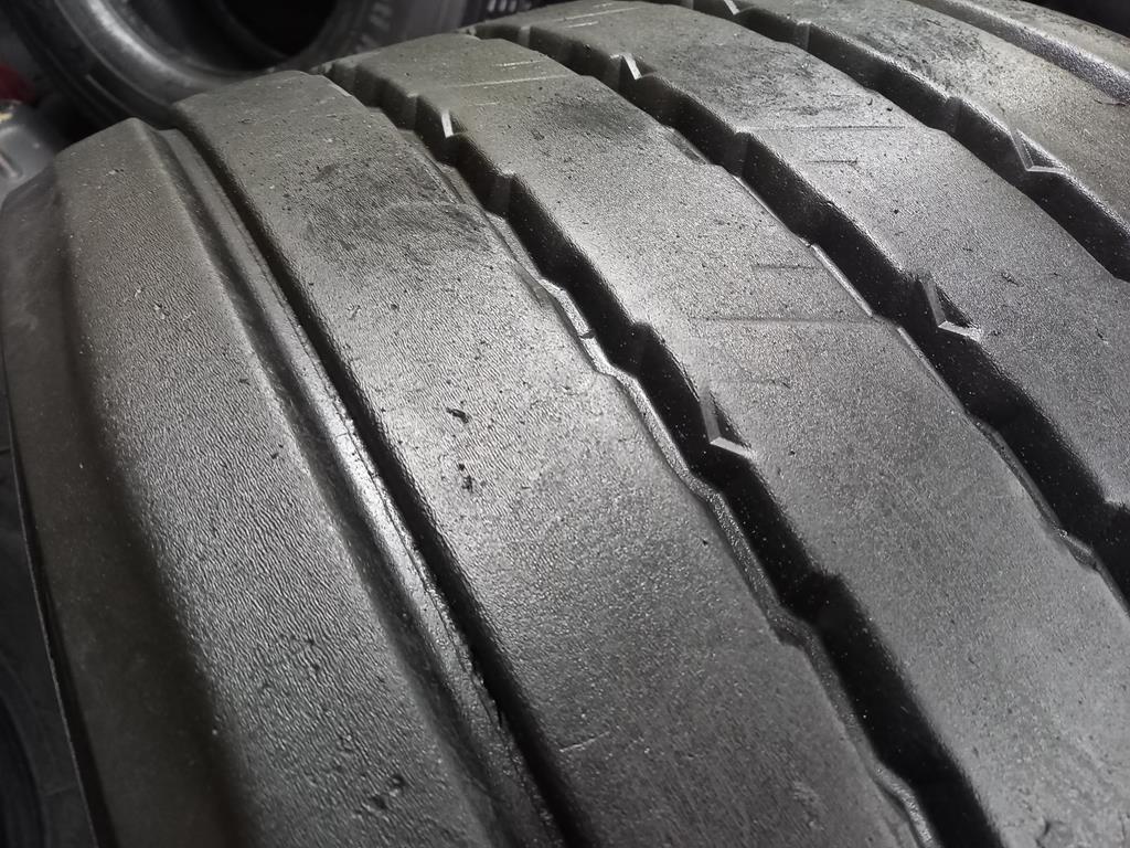 Opona używana ciężarowa 445/45R19.5 BARUM BT 200 ROAD2 600zł C2679 - obrazek 9