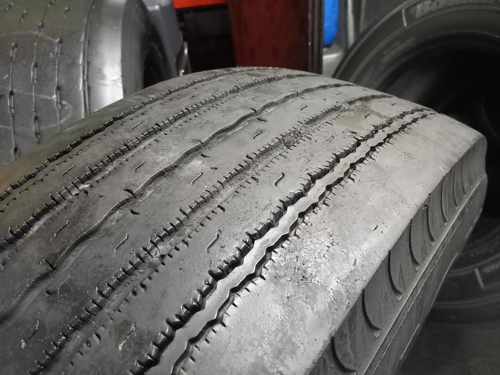 Opona używana ciężarowa 315/70R22.5 MICHELIN X ZAZ ENERGY 480zł C26780 - obrazek 12