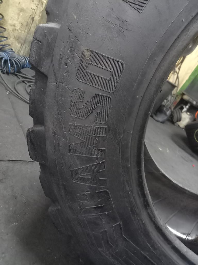 Opona używana przemysłowa 440/80-28 16.9-28 CAMSO BHL 753 300zł W4744 - obrazek 12