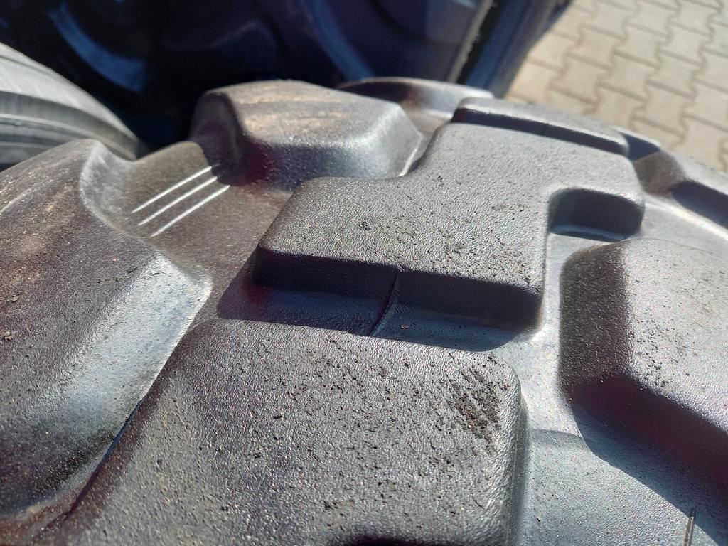 Opona używana przemysłowa 405/70R20 16/70R20 GALAXY MULTITOURGE 800zł W4753 - obrazek 6