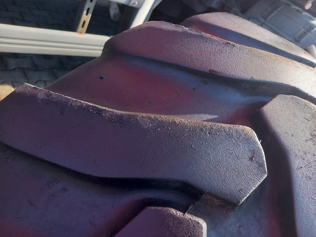 Opona używana rolnicza 500/60-22.5 ALLIANCE FLOTATION 331 700zł W4757 - obrazek 8