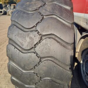 Opona używana przemysłowa 26.5R25 BRIDGESTONE VSDT 2400zł W4760
