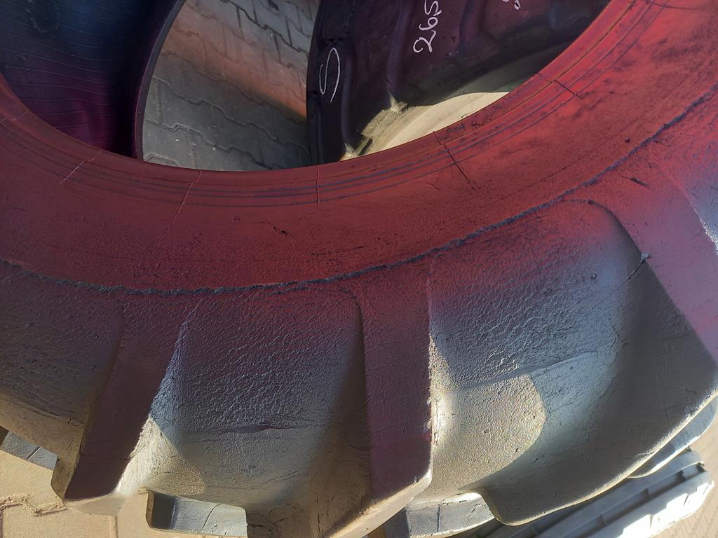 2x Opona używana rolnicza 18.4-38 18.4R38 CULTOR 1000zł W4763 - obrazek 7