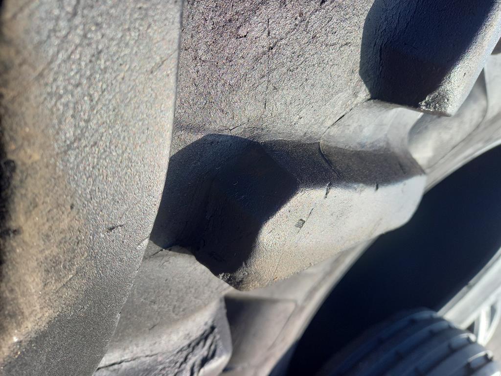 2x Opona używana rolnicza 18.4-38 18.4R38 CULTOR 1000zł W4763 - obrazek 12