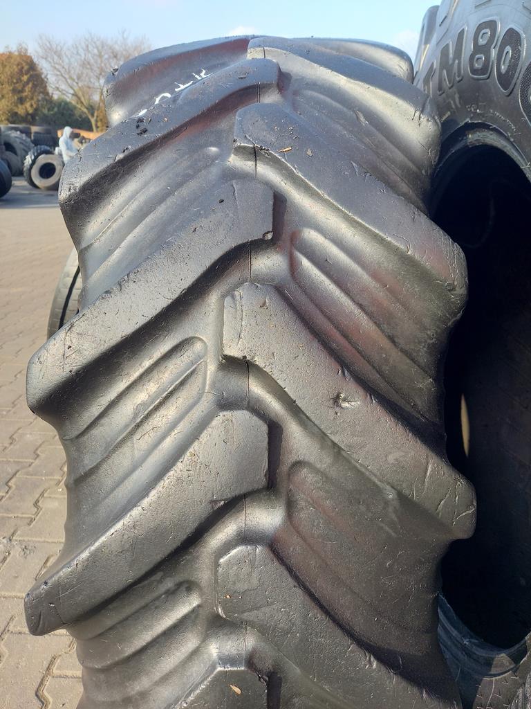 Opona używana rolnicza 360/70R28 TAURUS POINT 7 600zł W4765 - obrazek 13