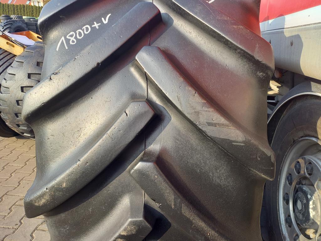 Opona używana rolnicza 600/70R28 CONTINENTAL SVT 1800zł W4768 - obrazek 4