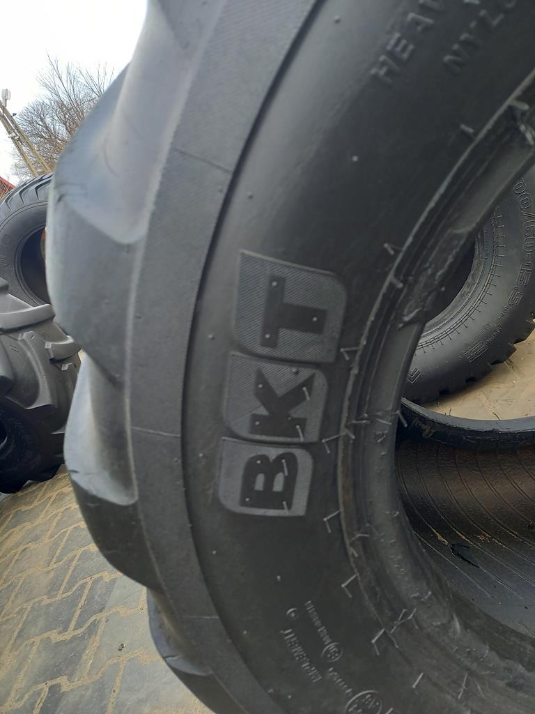 Opona używana rolnicza 500/45-20 BKT FLOTATION TR678 800zł W4777 - obrazek 9