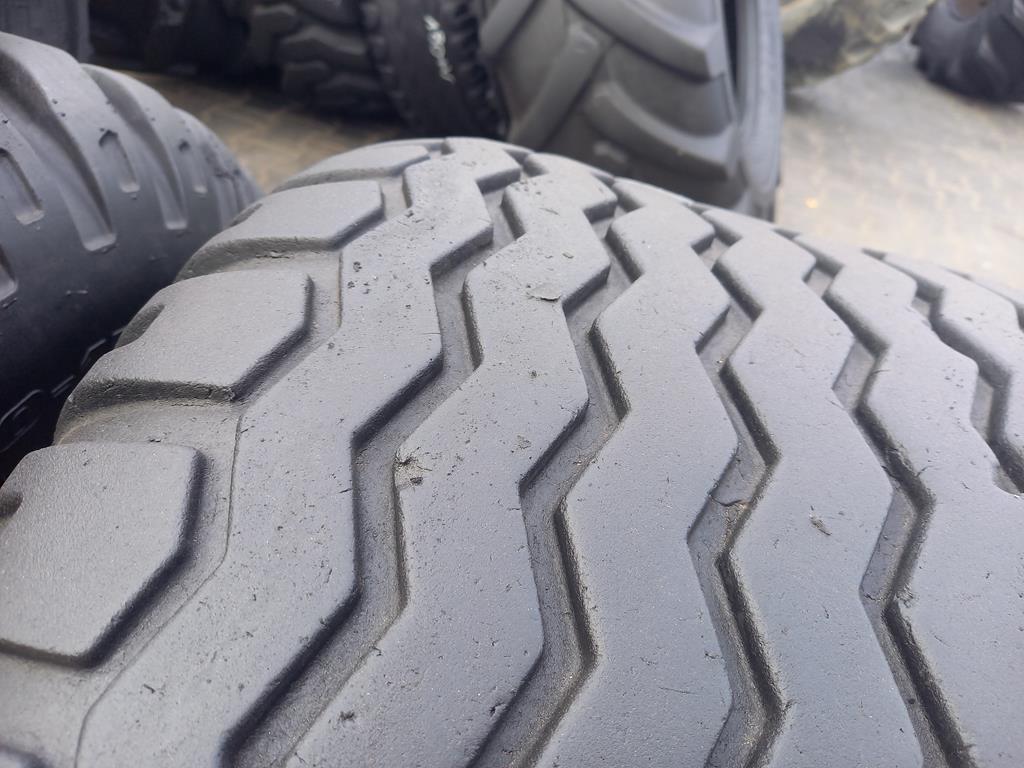 Opona używana rolnicza 400/60-15.5 MRL IMPLEMENT MAW977; 300zł W4779 - obrazek 4