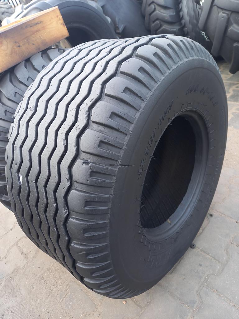 Opona używana rolnicza 400/60-15.5 MRL IMPLEMENT MAW977; 300zł W4779 - obrazek 8