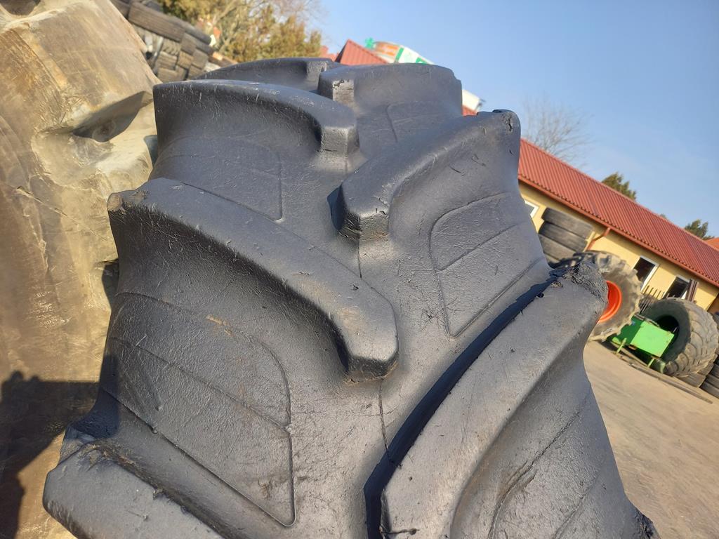 Opona używana rolnicza 20.8R38 TAURUS POINT 8 1200zł W4785 - obrazek 4