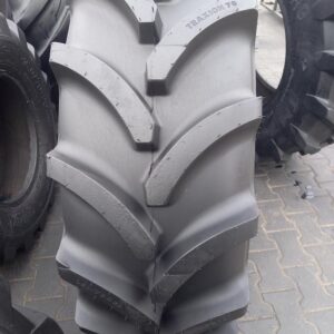 Opona używana rolnicza 380/70R28 VREDESTEIN TRAXION 70 1300zł W4818