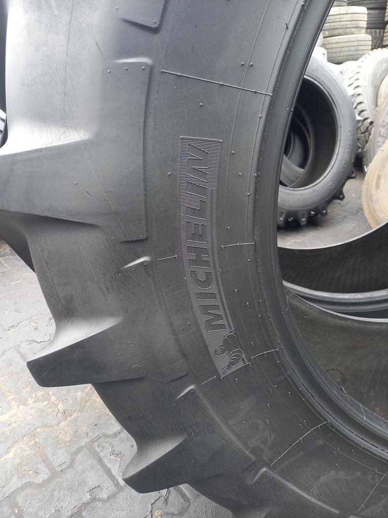 2x Opona używana rolnicza 420/85R34 16.9R34 MICHELIN 1300zł W4822 - obrazek 6