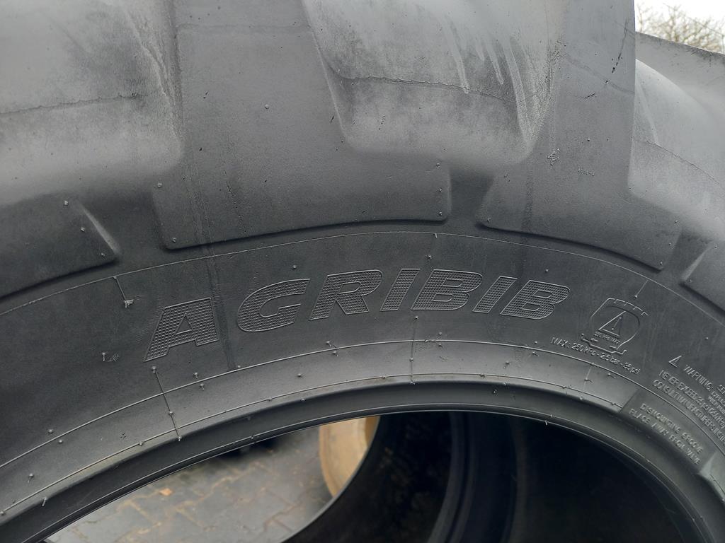 2x Opona używana rolnicza 420/85R34 16.9R34 MICHELIN 1300zł W4822 - obrazek 14