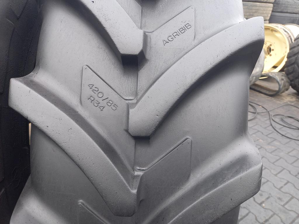 2x Opona używana rolnicza 420/85R34 16.9R34 MICHELIN 1300zł W4822 - obrazek 4