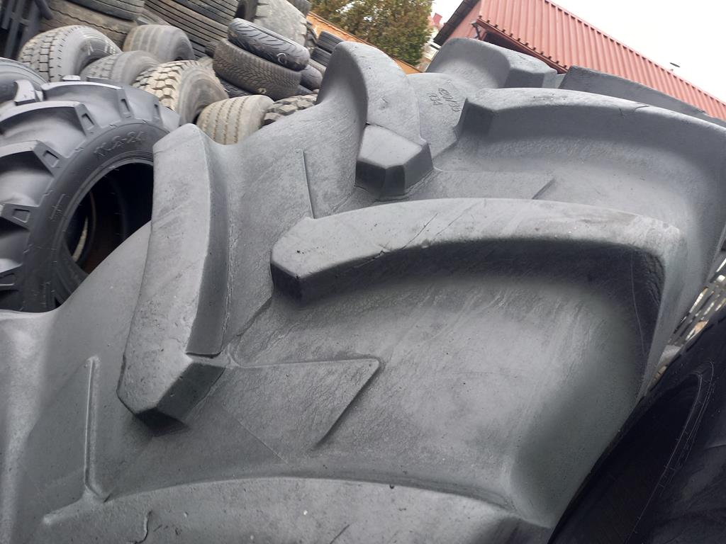 2x Opona używana rolnicza 420/85R34 16.9R34 MICHELIN 1300zł W4822 - obrazek 8