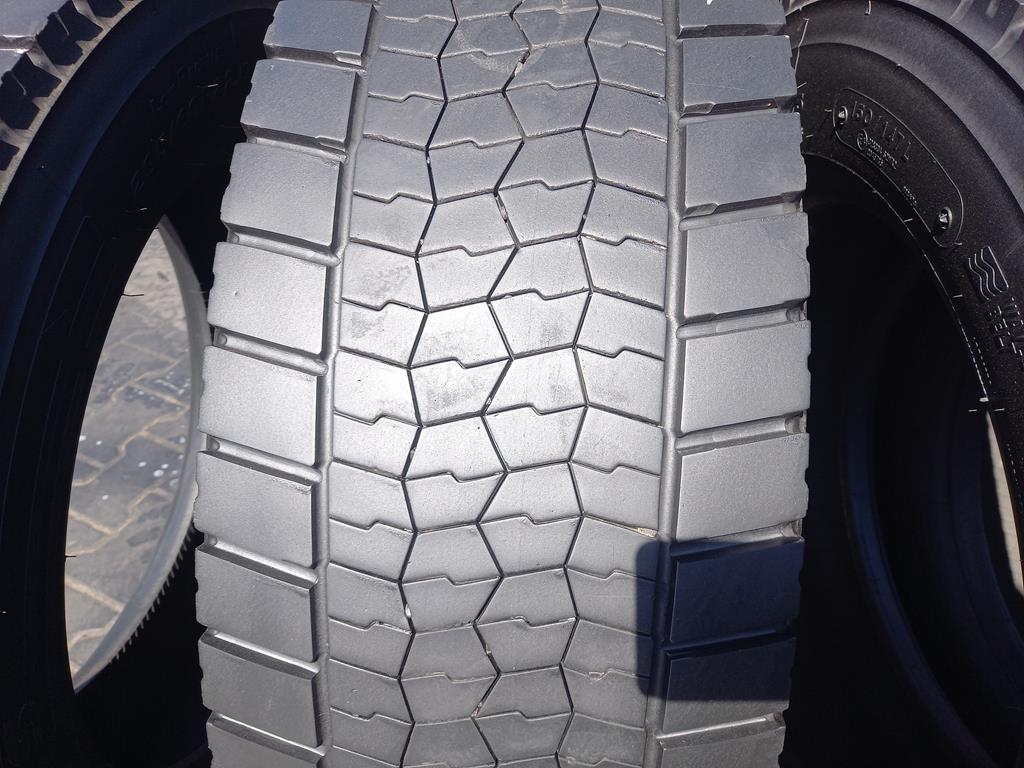 4x Opona używana ciężarowa 295/60R22.5 BRIDGESTONE DURAVIS R-DRIVE 002 350zł C2729 - obrazek 6