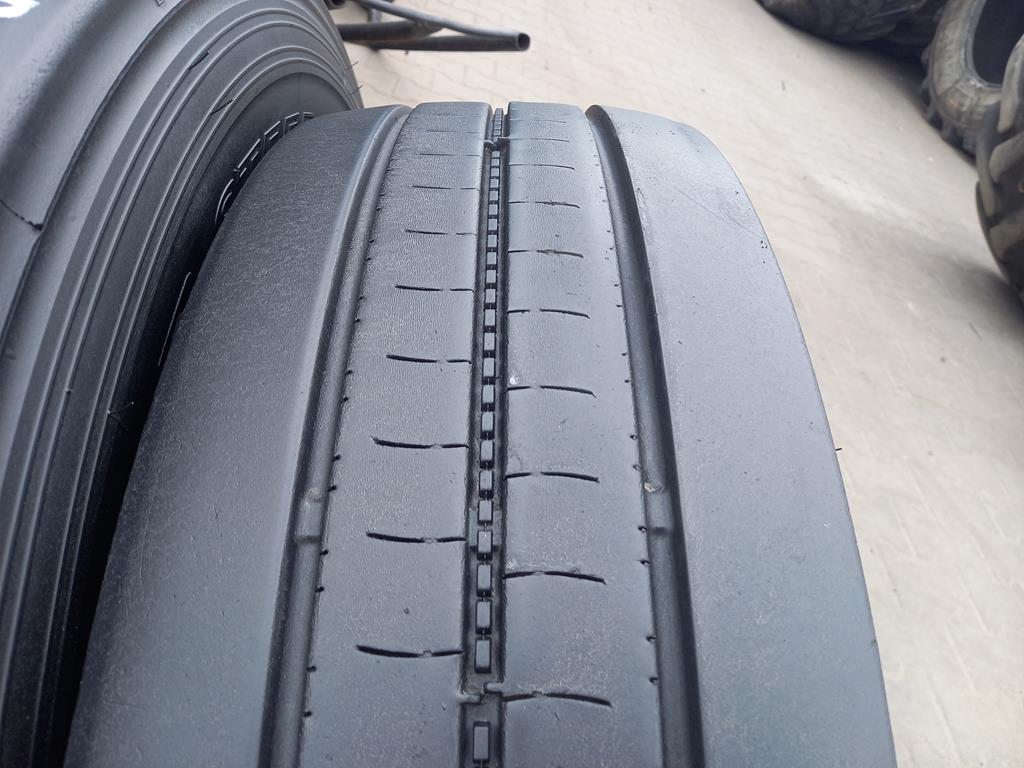 2x Opona używana ciężarowa 265/70R19.5 BRIDGESTONE R-STEER 002 350zł C2735 - obrazek 6