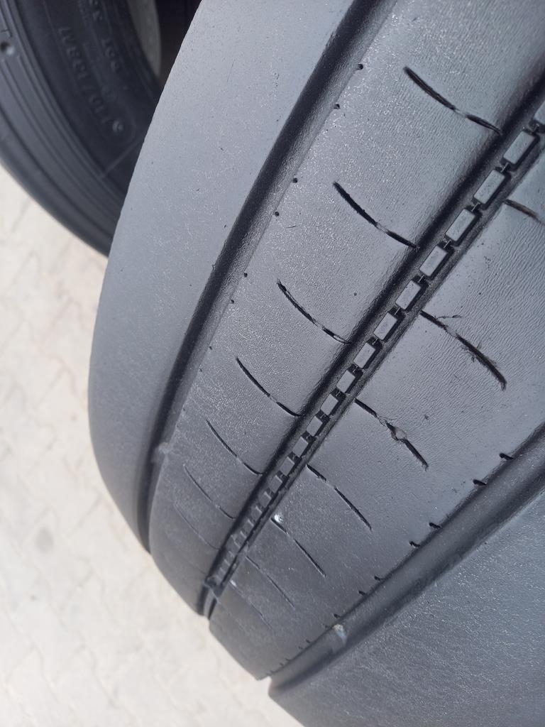 2x Opona używana ciężarowa 265/70R19.5 BRIDGESTONE R-STEER 002 350zł C2735 - obrazek 12