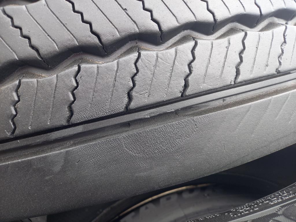 2x Opona używana ciężarowa 315/70R22.5 CONTINENTAL CONTI HYBRID HS5 800zł C2736 - obrazek 7