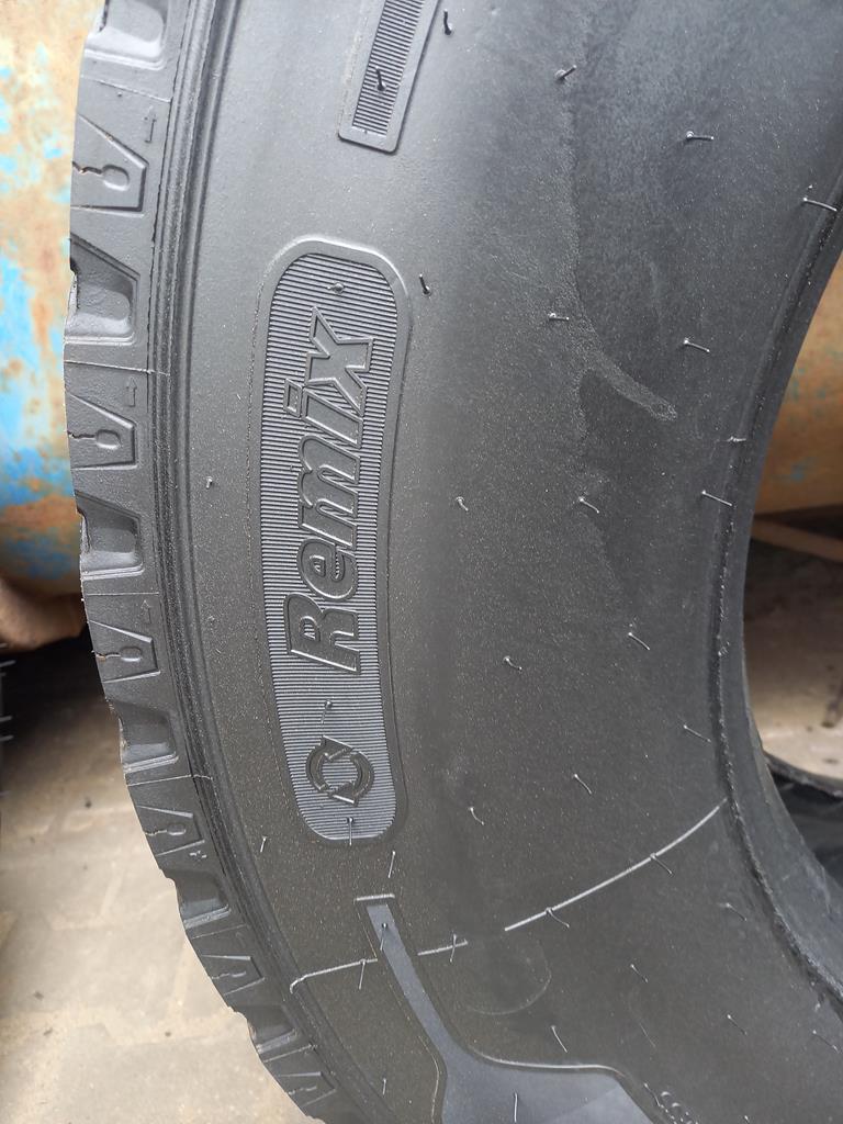 Opona używana ciężarowa 315/70R22.5 MICHELIN X MULTI D 800zł C2740 - obrazek 13