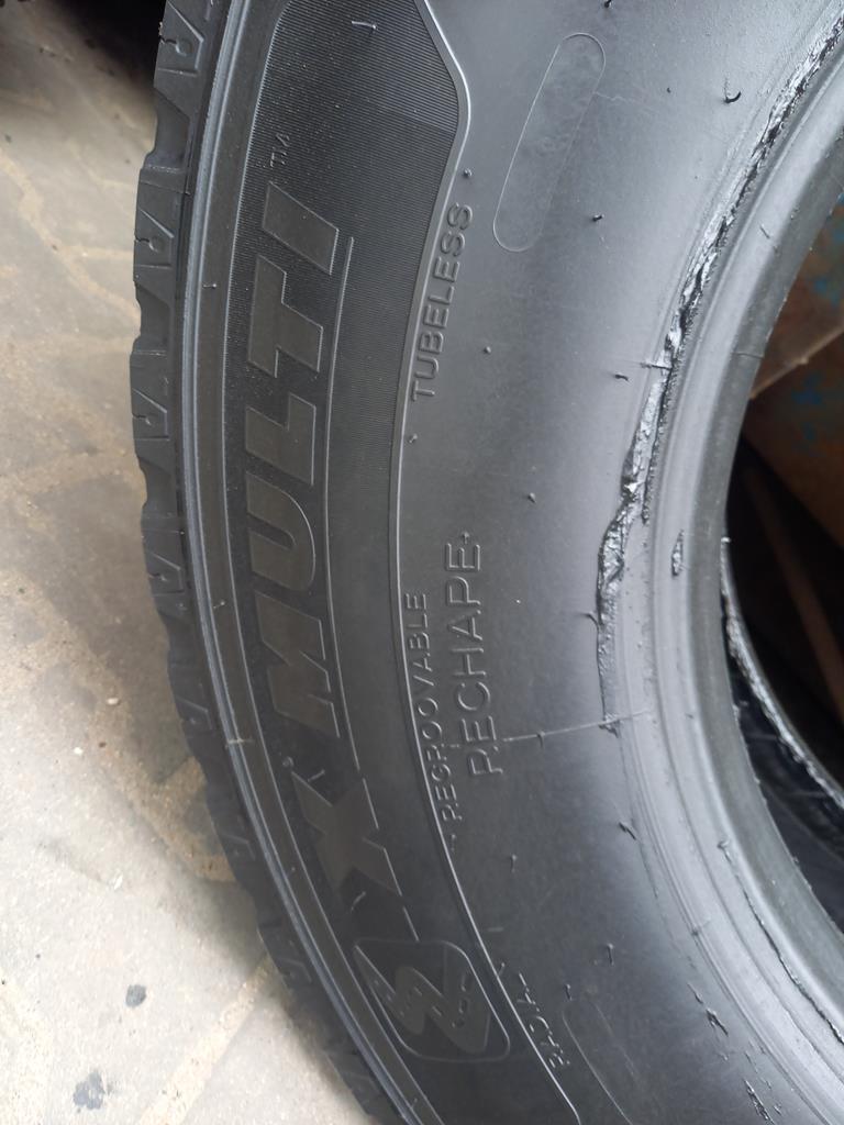 Opona używana ciężarowa 315/70R22.5 MICHELIN X MULTI D 800zł C2740 - obrazek 14