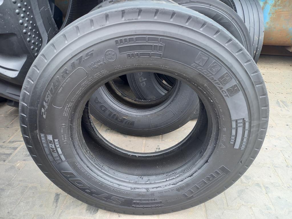 Opona używana ciężarowa 245/70R17.5 PIRELLI ST01 250zł C2744 - obrazek 12