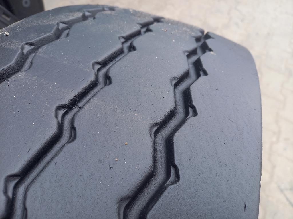 Opona używana ciężarowa 245/70R17.5 PIRELLI ST01 250zł C2744 - obrazek 7
