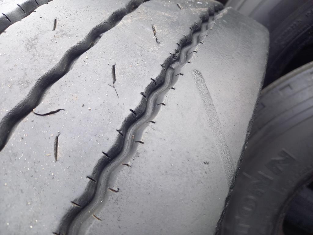 Opona używana ciężarowa 235/75R17.5 APOLLO ENDURACE RT 350zł C2746 - obrazek 6